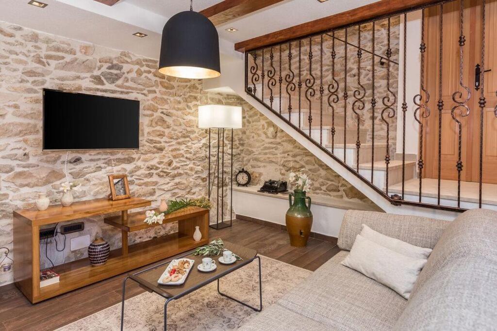 Villa Hirundo Rustica 스크라딘 외부 사진