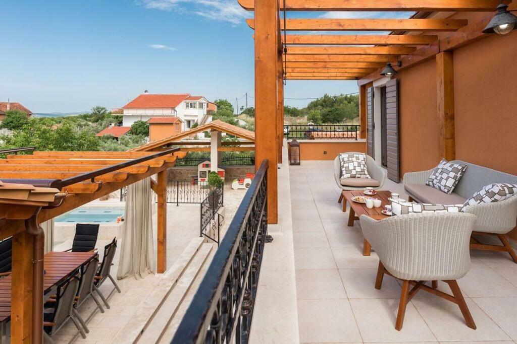 Villa Hirundo Rustica 스크라딘 외부 사진